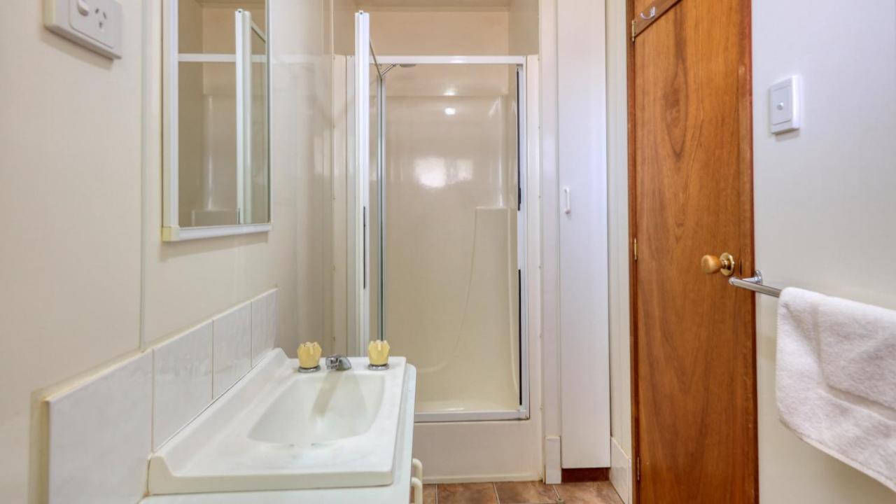 Cobar Caravan Park Dış mekan fotoğraf