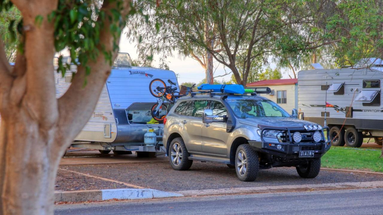 Cobar Caravan Park Dış mekan fotoğraf