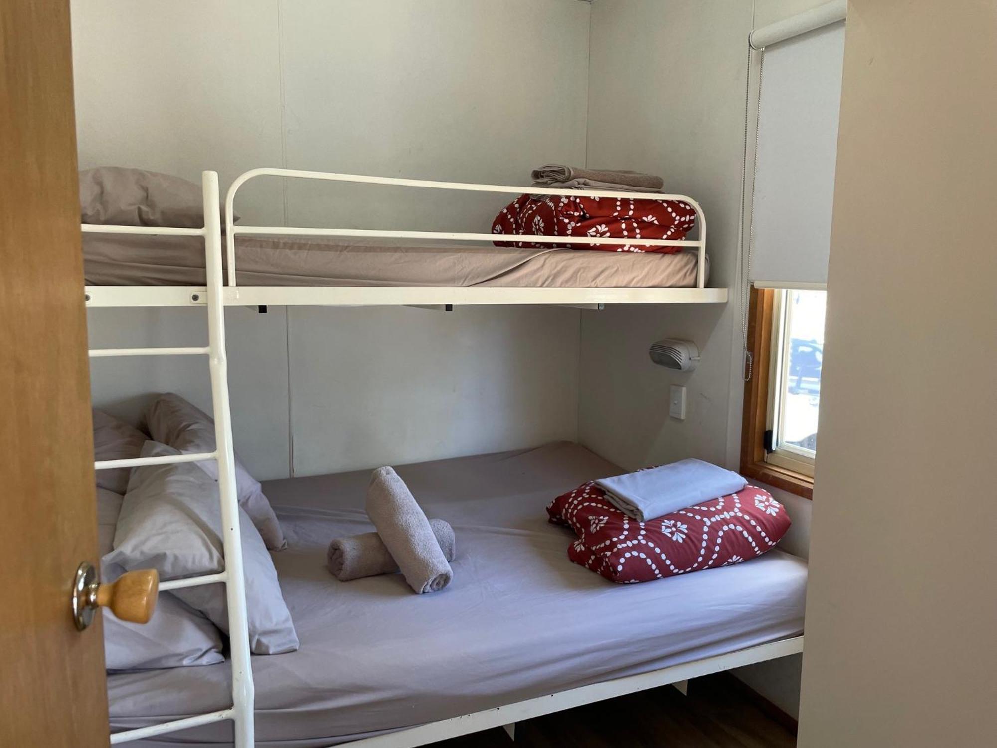 Cobar Caravan Park Dış mekan fotoğraf