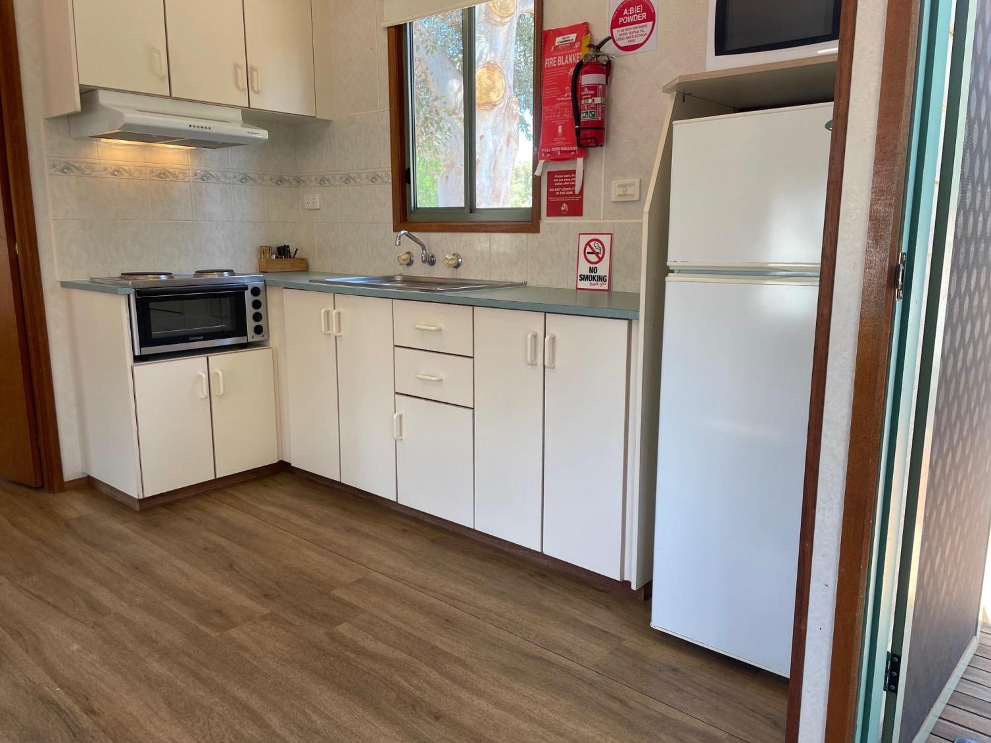 Cobar Caravan Park Dış mekan fotoğraf